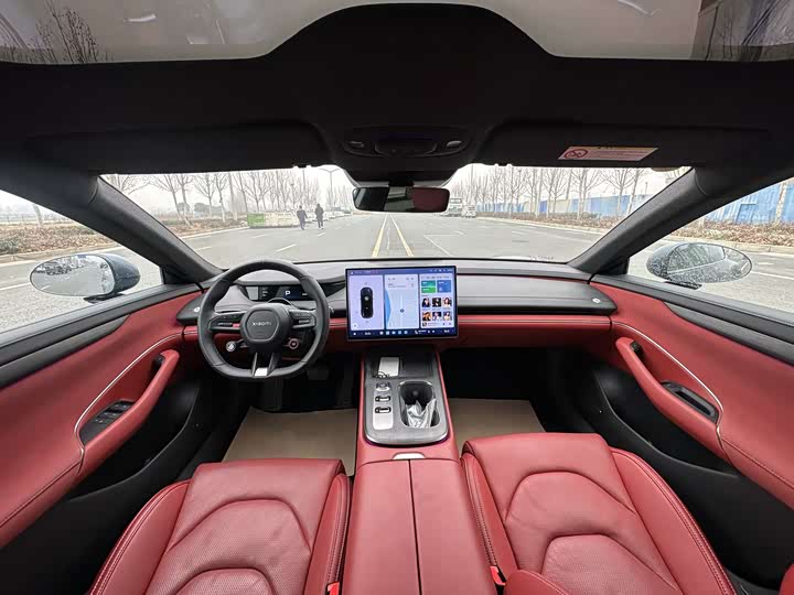 Фото 6 - Xiaomi SU7