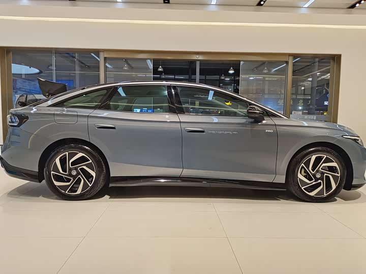 Фото 8 - Volkswagen ID.7 Vizzion