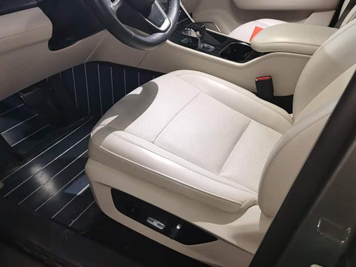 Фото 9 - LiXiang One