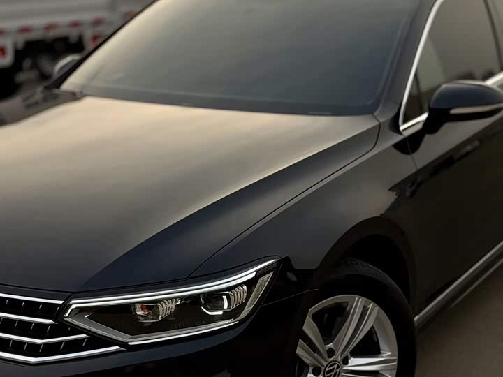 Фото 5 - Volkswagen Magotan