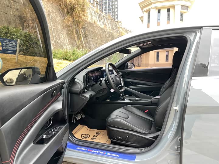 Фото 4 - Hyundai Elantra N line