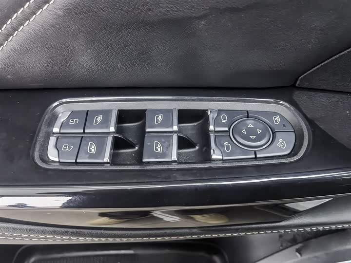 Фото 9 - Hozon U