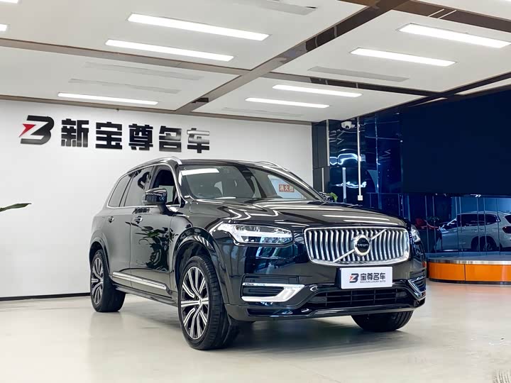 Фото 3 - Volvo XC90