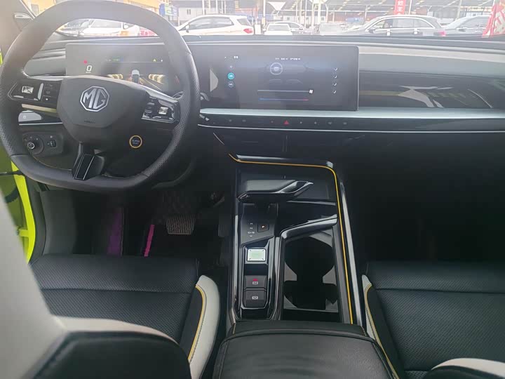 Фото 3 - MG Motor 5 Scorpio