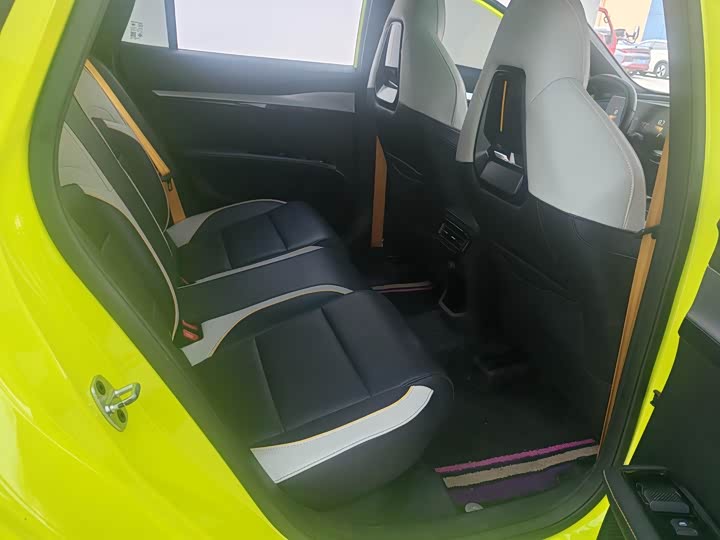 Фото 5 - MG Motor 5 Scorpio