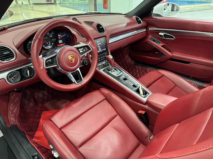 Фото 3 - Porsche 718