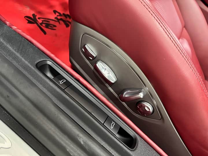 Фото 8 - Porsche 718