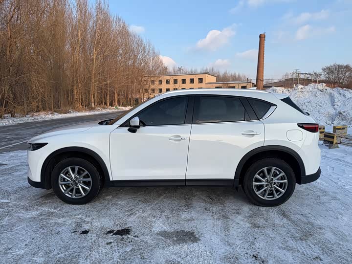 Фото 8 - Mazda CX-5