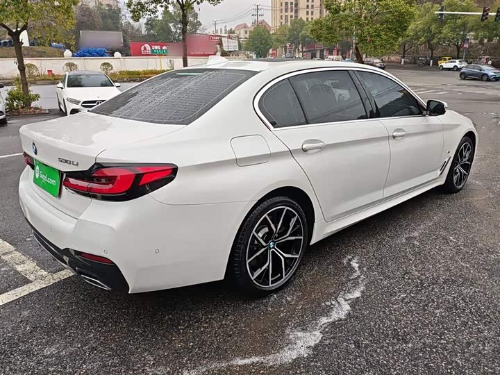 Фото 7 - BMW 5 Series