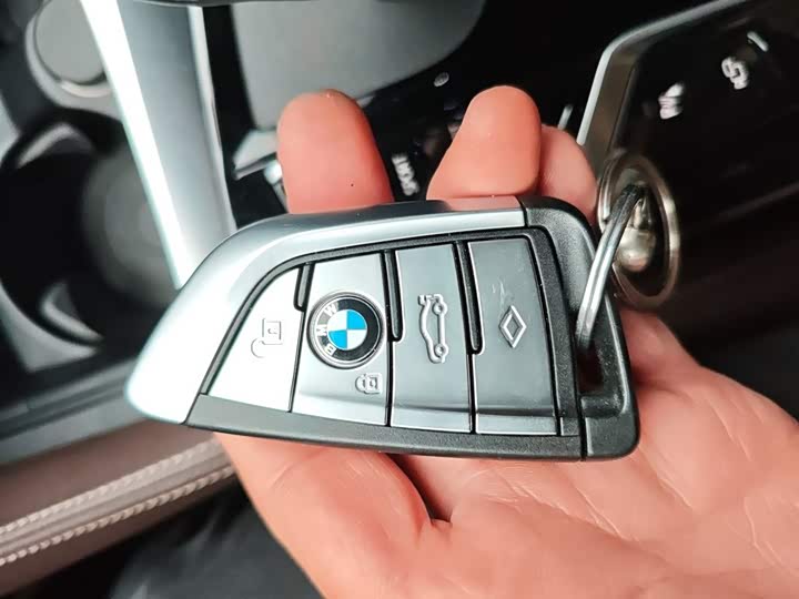 Фото 9 - BMW 5 Series