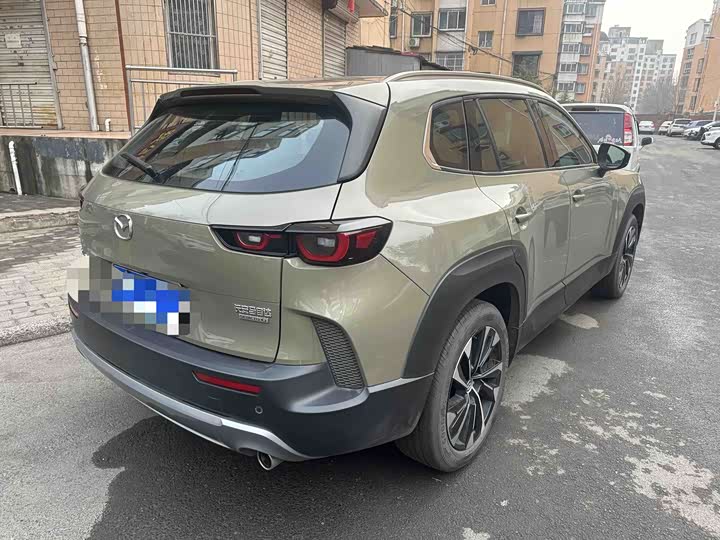 Фото 4 - Mazda CX-50