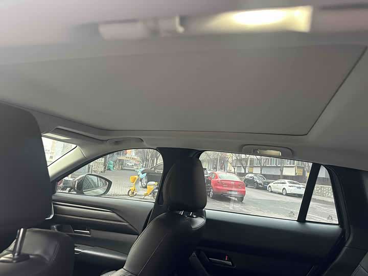 Фото 9 - Mazda CX-50