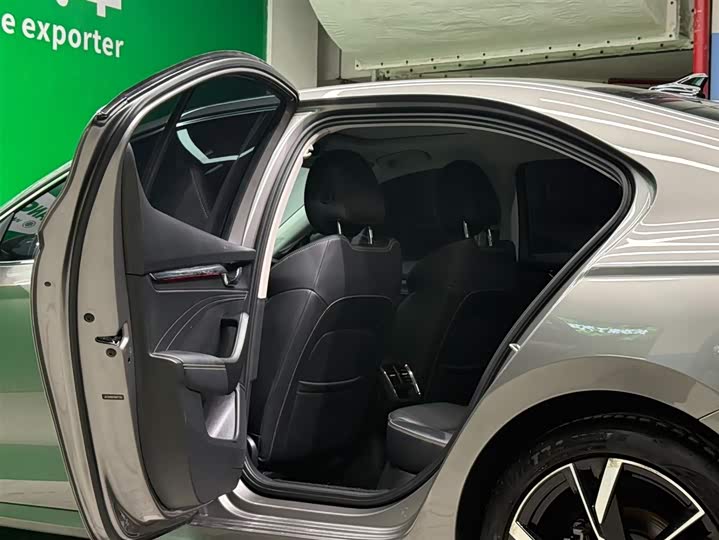 Фото 9 - Skoda Octavia Pro