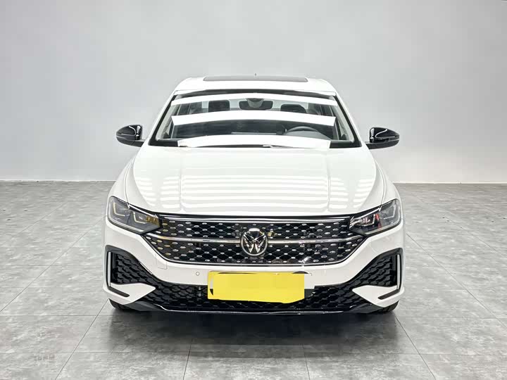 Фото 2 - Volkswagen Lavida