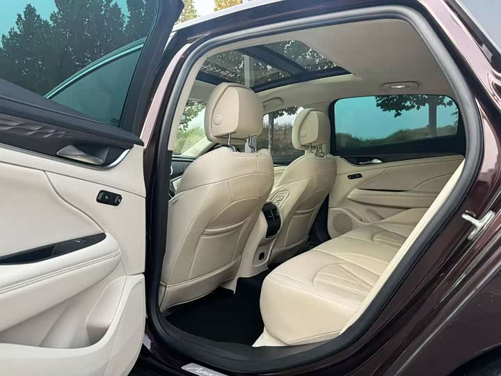 Фото 6 - Buick LaCrosse