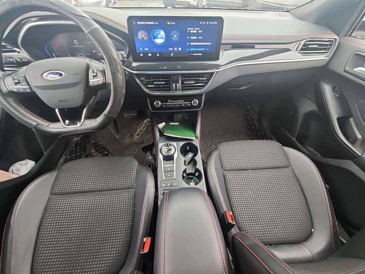 Фото 5 - Ford Focus