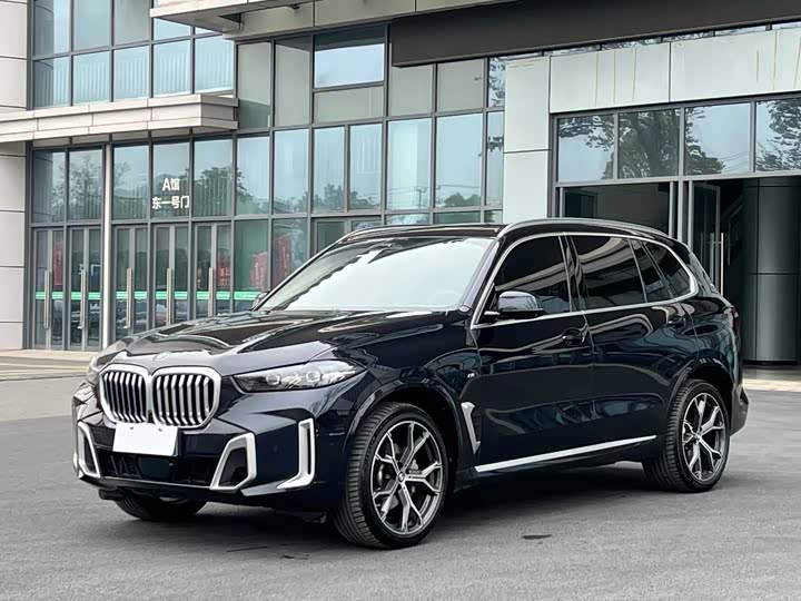 Фото 2 - BMW X5
