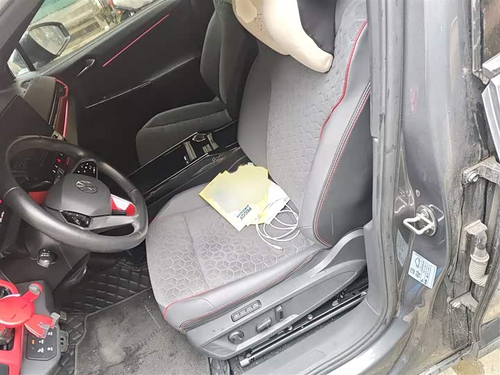 Фото 8 - Volkswagen ID.4 X