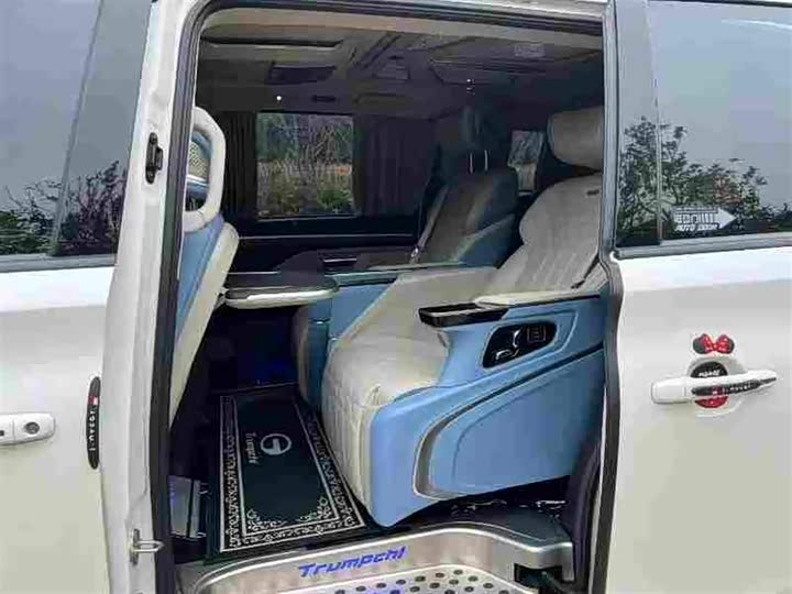 Фото 6 - GAC Trumpchi M8