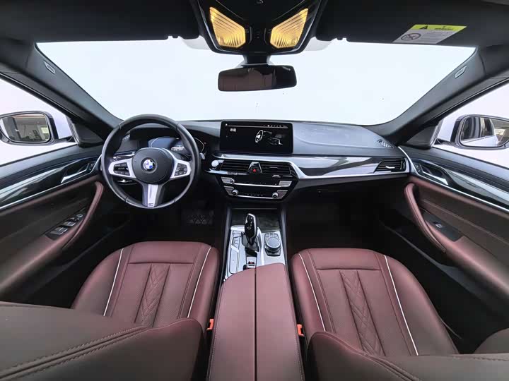 Фото 8 - BMW 5 Series