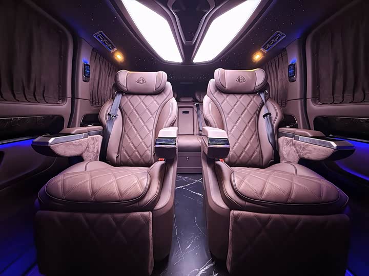 Фото 2 - Mercedes-Benz Vito