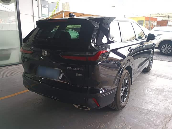 Фото 7 - Honda Breeze