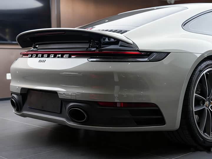 Фото 6 - Porsche 911