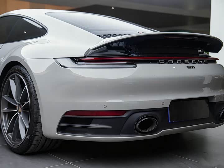 Фото 9 - Porsche 911