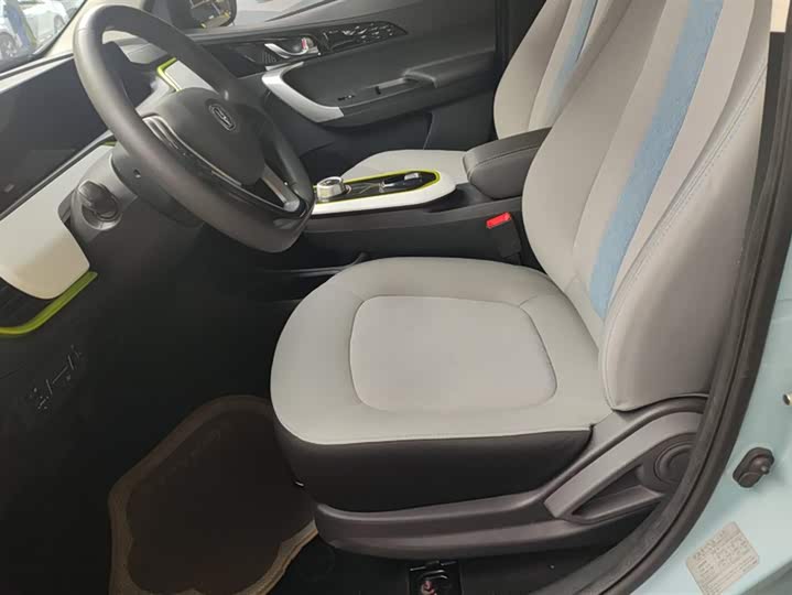 Фото 9 - Changan BenBen E-Star