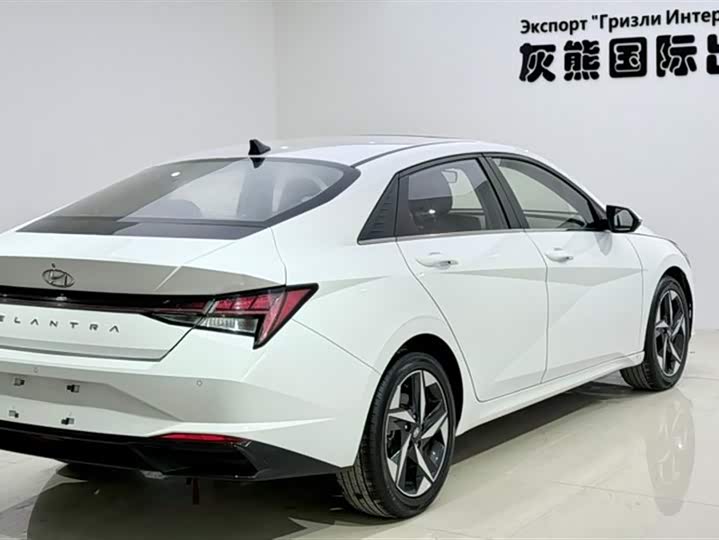 Фото 4 - Hyundai Elantra N line