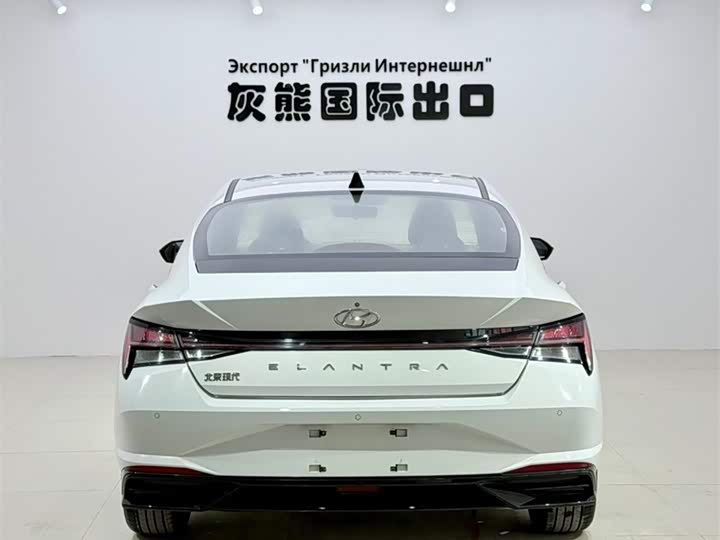 Фото 5 - Hyundai Elantra N line