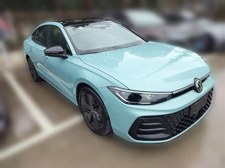 Фото 7 - Volkswagen Passat