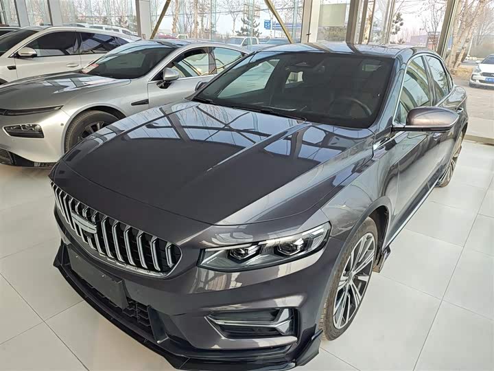 Фото 1 - Geely Preface