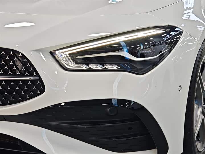 Фото 9 - Mercedes-Benz CLA-Class