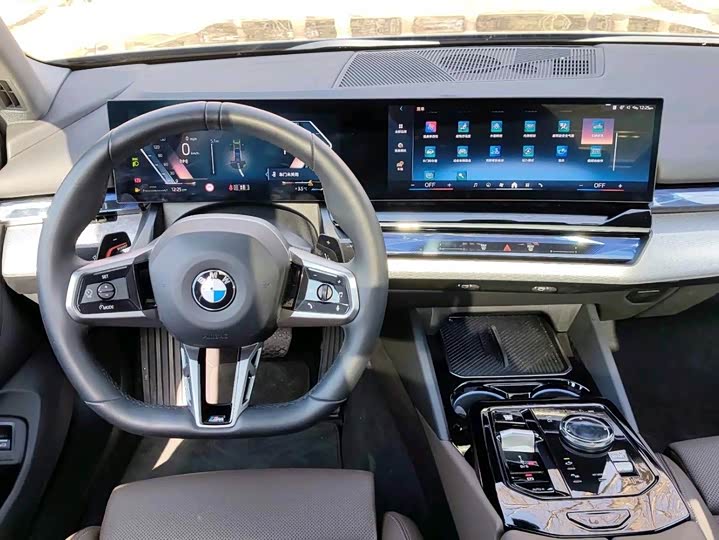 Фото 7 - BMW 5 Series