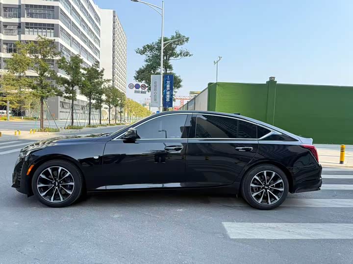 Фото 3 - Cadillac CT5