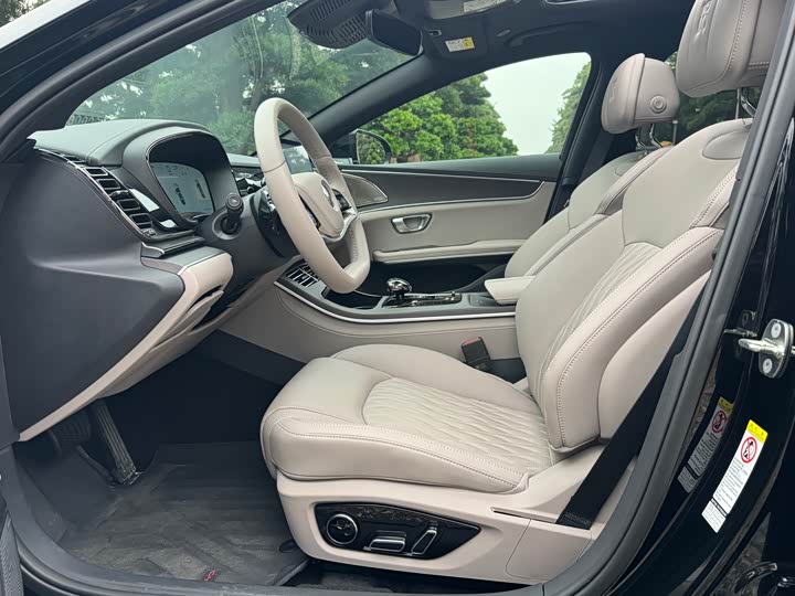 Фото 9 - BYD Han