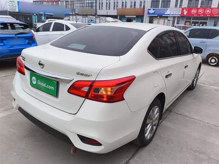 Фото 7 - Nissan Sylphy