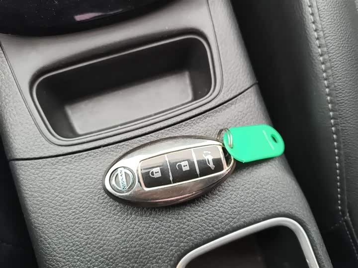 Фото 9 - Nissan Sylphy