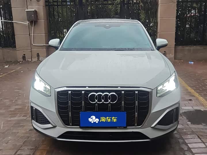 Фото 2 - Audi Q2L