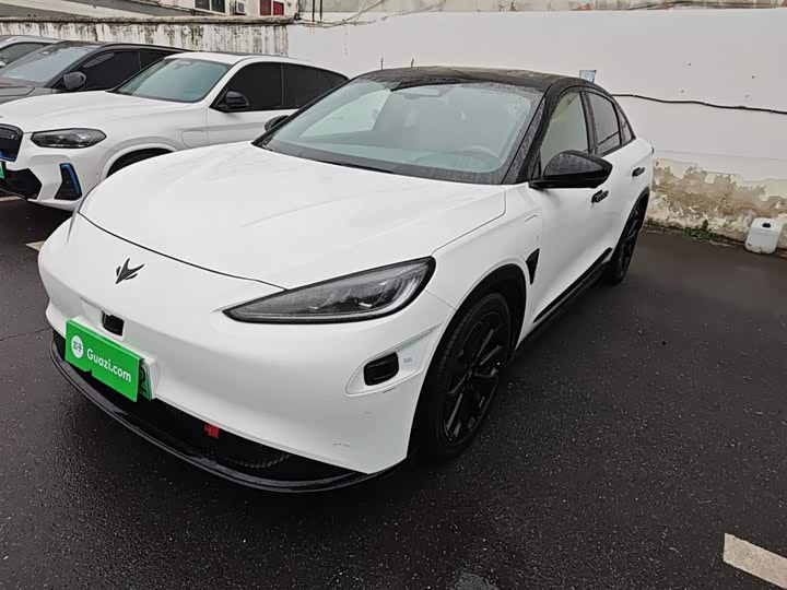 Фото 1 - BAIC Arcfox Alpha S