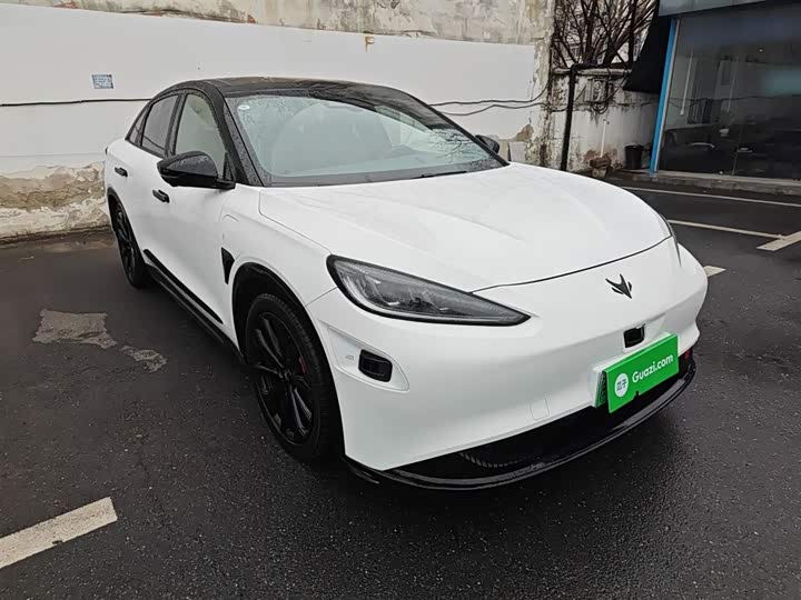 Фото 4 - BAIC Arcfox Alpha S