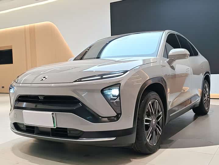 Фото 1 - Nio EC6