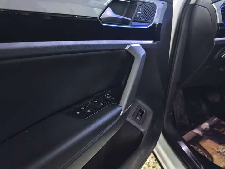 Фото 5 - Volkswagen Tayron