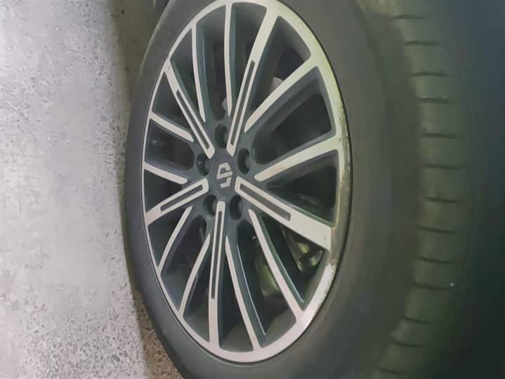 Фото 6 - Leapmotor B10