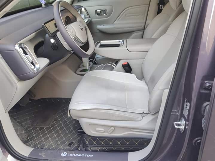 Фото 9 - Leapmotor B10