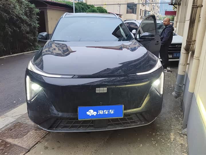 Фото 2 - Geely Galaxy L7