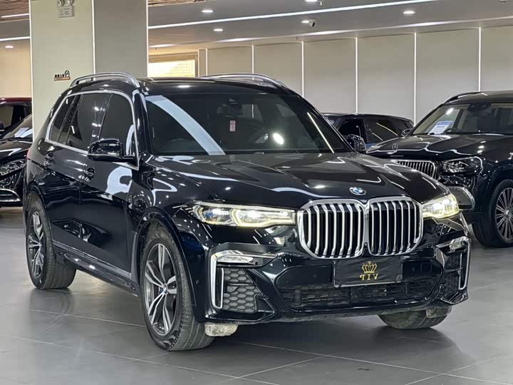 Фото 3 - BMW X7
