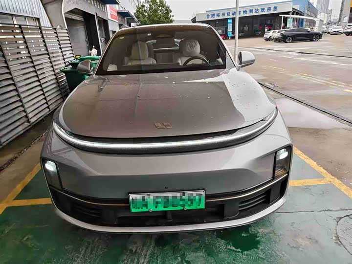 Фото 2 - LiXiang L7