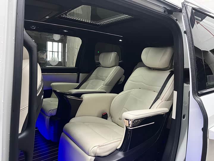 Фото 5 - GAC Trumpchi M8